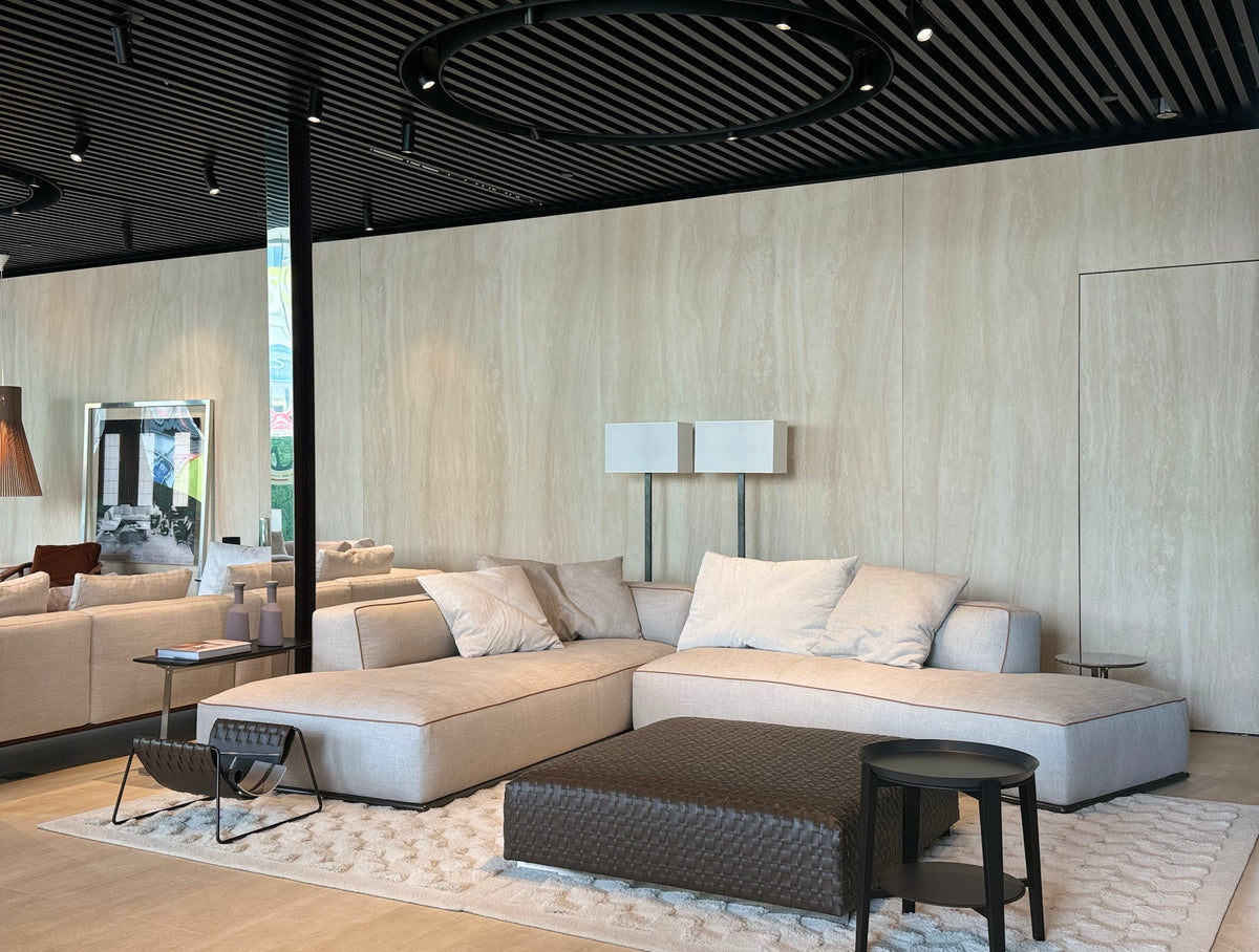 Bespoke Rug in Econyl , CM 200 x 250